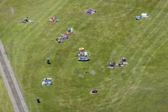 Aerial view, Biggesee, Camping Biggesee - Vier Jahreszeiten, bathers on sunbathing lawn, Sondern,