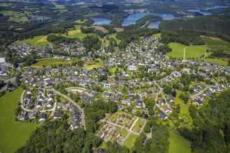 Aerial view, local view Rhode, catholic primary school Franz-Hitze-Schule, church St. Cyriakus,