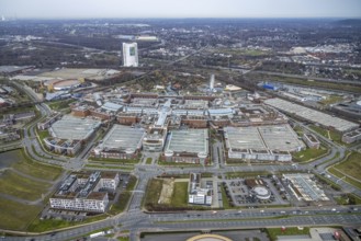Aerial view, CentrO Oberhausen shopping centre, renovation work on the covered gasometer, Borbeck,