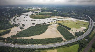 Aerial photo, Ruhr flood, flooding, Ruhrbogen between Oberhausen-Alstaden and Mülheim, Alstaden,
