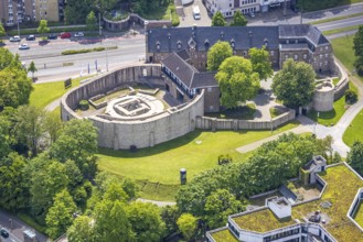 Aerial view, Broich Castle, Broich - East, Mülheim an der Ruhr, Ruhr area, North Rhine-Westphalia,