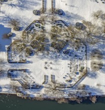 Aerial view, garden in the snow, MüGa - Mülheims Garten an der Ruhr, Broich - Ost, Mülheim an der