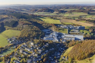Aerial view, town view and brewery C.& A. VELTINS in the district Grevenstein in Meschede,