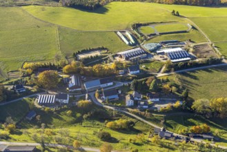 Aerial view, farms with solar roof in the district Mosebolle in the district Löllinghausen in