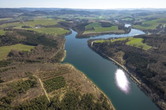 Aerial view, Hennesee, Hennetalsperre, Berghausen, Meschede, Sauerland, North Rhine-Westphalia,