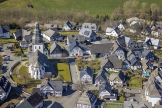 Aerial view, St.-Johannes-Evangelist-Church and half-timbered houses, Eversberg, Meschede,