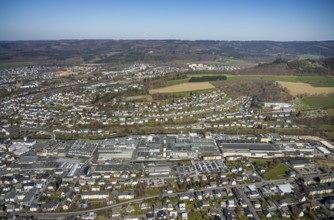 Aerial view, commercial area Fritz-Honsel.Straße, residential area Hünenburgstraße, Meschede-Stadt,