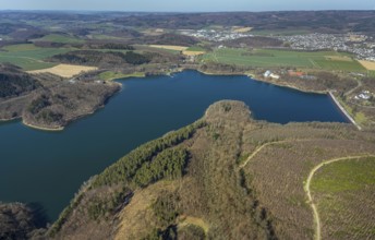 Aerial view, Hennesee, Hennetalsperre, Hennesee dam, Berghausen, Meschede, Sauerland, North