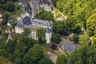 Aerial photo, Bilstein Castle, DJH Youth Hostel, Bilstein, Lennestadt, Sauerland, North