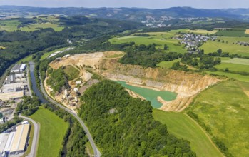 Aerial photograph, Hespecke quarry, Trockenbrück, Lennestadt, Sauerland, North Rhine-Westphalia,