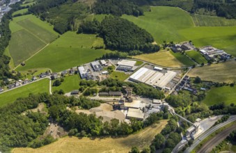 Aerial view, industrial estate Thetener Straße, kiln plant Rheinkalk Lhoist Grevenbrück quarry,