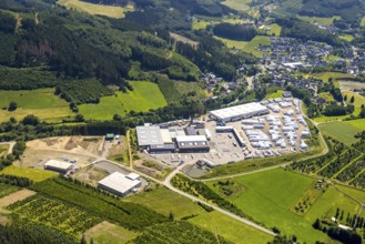 Aerial view, Josef Schmelter GmbH Sägewerk, district Oedingen, Schöndelt, Lennestadt, Sauerland,