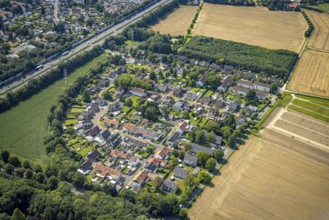 Aerial view, housing estate Kupferberg at the motorway A2 in the district Kolonie Tannenberg,