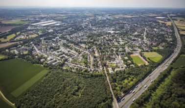 Aerial view, local view with Jahnstadion VFL Kamen in the district Kolonie Tannenberg in Kamen,