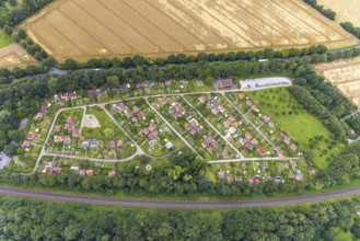 Aerial view, allotment garden association Am Ölpfad, Obermassener Heide, Holzwickede, Ruhr area,