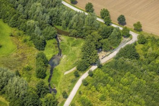Aerial view, foot and cycle path Seseke-Weg with bridge over the river Seseke in the district