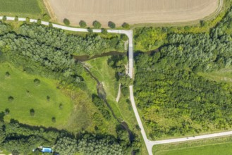 Aerial view, foot and cycle path Seseke-Weg with bridge over the river Seseke in the district
