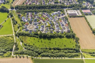 Aerial view, Circular housing estate Bertolt-Brecht-Straße in the district Heeren-Werve, Kamen,