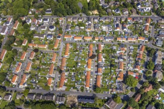 Aerial view, miners' settlement between Pröbstingstraße and Bergstraße with red roofs in the