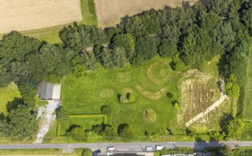 Aerial view, meadow at the Werver Mark in the district Heeren-Werve, Kamen, Ruhr area, North