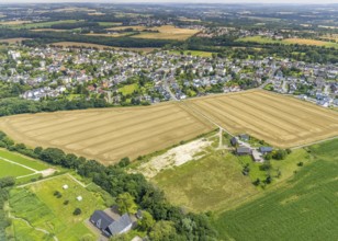 Aerial view, agricultural fields Carolinenweg Reuterstraße, Landweg, Holzwickede, Ruhr area, North