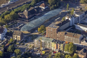 Aerial view, roof of the bus station and Konrad-Adenauer-Platz at Herne main station in the