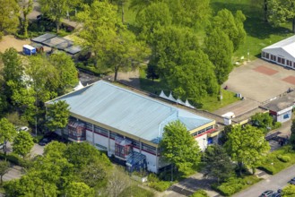 Aerial photo, current vaccination centre in the sports hall in Revierpark Gysenberg, Börnig, Herne,