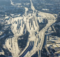 Aerial view, Wanne-Eickel main station, signal box, railway tracks in the snow, Baukau-West, Herne,
