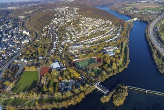 Aerial view, Friedrich-Harkort-Schule with sports ground Am Bleichstein, Werner Richard Schule with