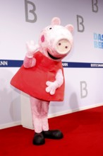Peppa Wutz arriving at the Bertelsmann Summer Party 2025 at the Bertelsmann Representative Office