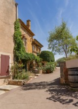 Impression of Roussillon, a commune in the Vaucluse department of the Provence region in southern