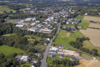 Aerial view, Planned construction area between Eichholzstraße and Ellinghauser Weg in the Silschede
