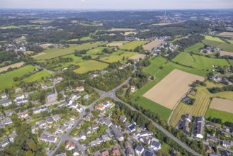 Aerial view, Planned construction area between Eichholzstraße and Ellinghauser Weg in the Silschede