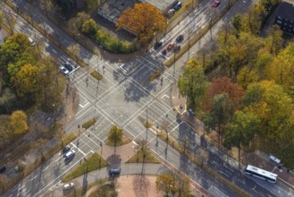 Aerial view, intersection Sandstraße and Konrad-Adenauer-Allee with red cycle path marking in