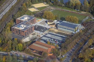 Aerial view, Heisenberg Gymnasium with solar roof and Artur Schirrmacher sports hall in Gladbeck,