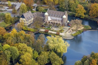Aerial view, moated castle Wittringen with castle pond in the district Butendorf in Gladbeck, Ruhr
