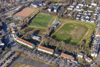 Aerial photo, sports fields at the sports park, Krollmann Arena Halle, Theodor-Heuss-Gymnasium,