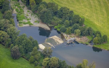 Aerial view, driftwood at the weir at the river Lenne in the district Boele in Hagen, Ruhr area,