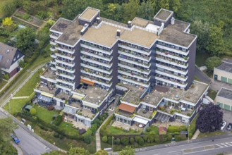 Aerial view, high-rise and terrace residential building Im Sonnenwinkel in the Hohenlimburg