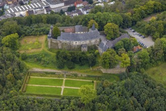 Aerial photograph, Hohenlimburg Castle on the Schlossberg in the Hohenlimburg district of Hagen,