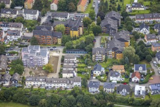 Aerial view, house renovation in the Riegerbusch residential area in the Eilpe district of Hagen,