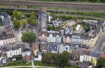 Aerial view, Bodelschwinghplatz with Drei-Kaiser-Brunnen at Wehringhauser Straße in the district