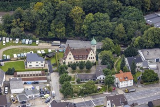 Aerial view, community centre Westerbauer with turret and kindergarten tree house in the district