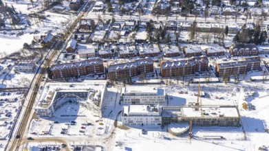 Aerial view, snow, winter, construction area Paracelsuspark with innovation centre, SCI:Q Science