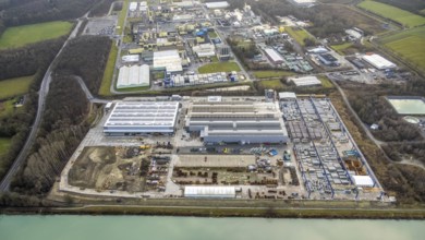 Aerial photo Goldbeck Betonelemente am Datteln-Hamm-Kanal and DuPont with DuBay Polymer GmbH in
