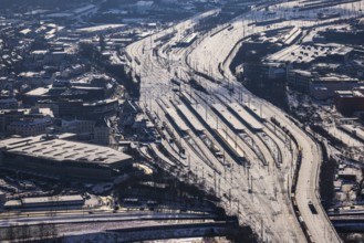 Aerial view, Hamm main station, tracks and platforms in the snow, winter, centre, Hamm, Ruhr area,