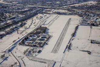Aerial photo, EDLH airfield in the snow with cleared runway, Mattenbecke sewage treatment plant,