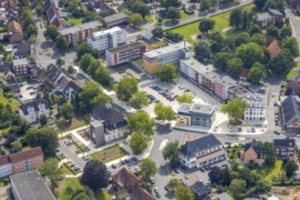 Aerial view, Heessen market and town hall Bürgeramt Heessen Amtsstraße in Hamm-Heessen, Hamm, Ruhr
