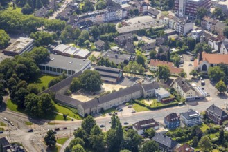 Aerial view, Bodelschwinghschule and sports hall Am Beisenkamp in Mitte, Hamm, Ruhr area, North