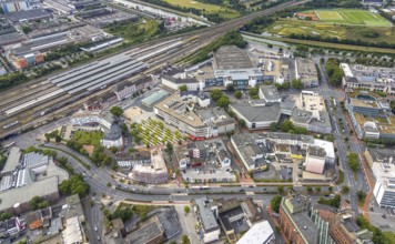 Aerial view, city centre view with Platz der Deutschen Einheit and Hamm Westf. Main railway station
